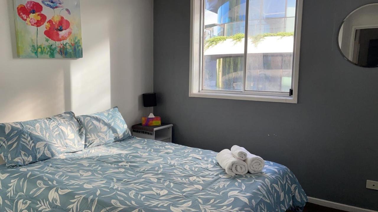 St Kilda Beachfront 2 Bedroom Apartment Мельбурн Экстерьер фото
