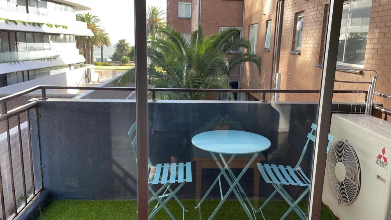 St Kilda Beachfront 2 Bedroom Apartment Мельбурн Экстерьер фото